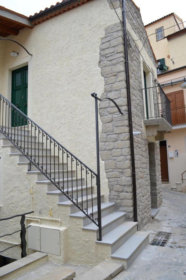 B&B La Casa Di Giulietta 카스텔메자노 외부 사진