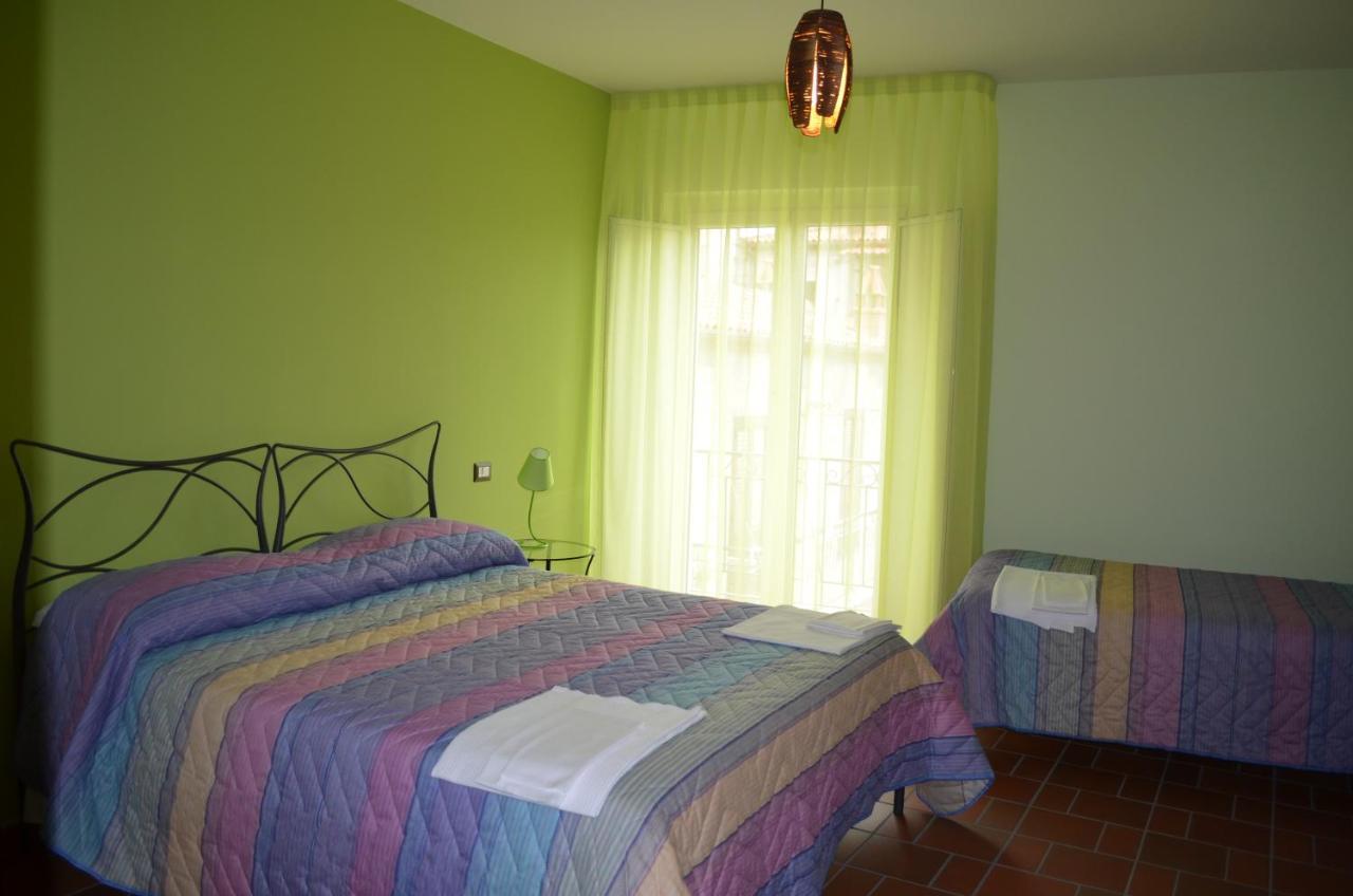 B&B La Casa Di Giulietta 카스텔메자노 외부 사진