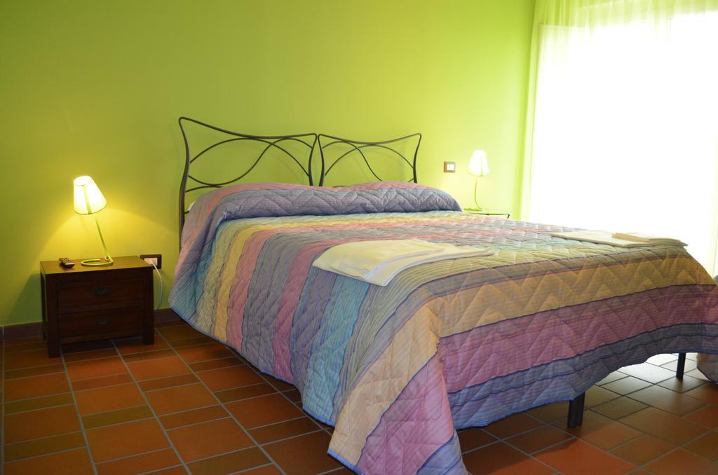 B&B La Casa Di Giulietta 카스텔메자노 객실 사진